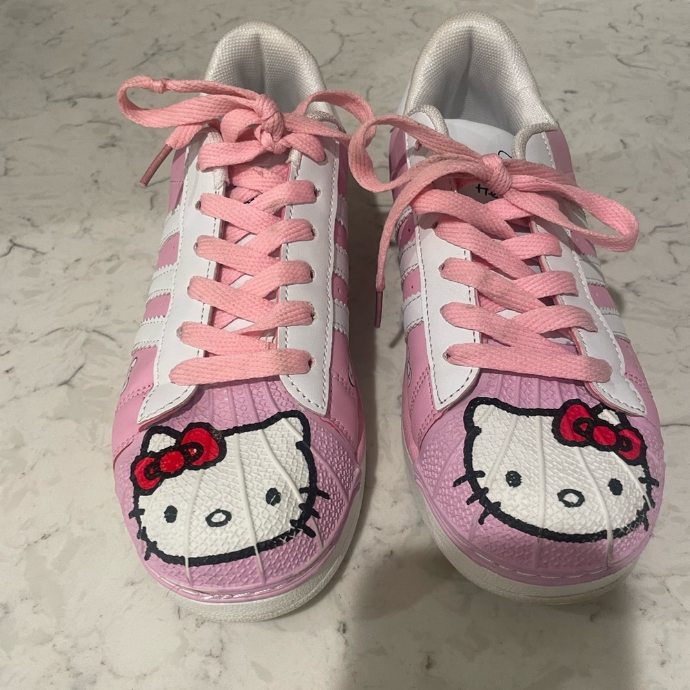 Source Unknown Pink and White Sneakers